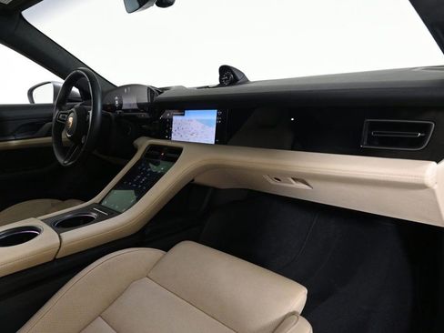 Certified 2023 Porsche Taycan GTS image 18