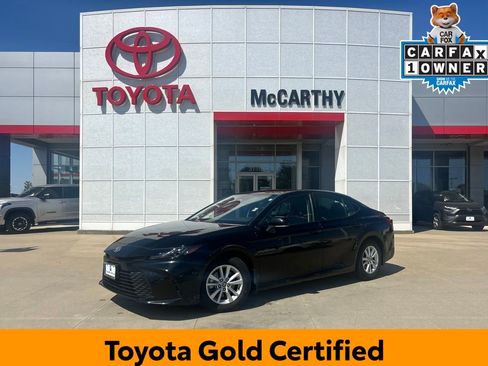 Certified 2025 Toyota Camry LE FWD image 1