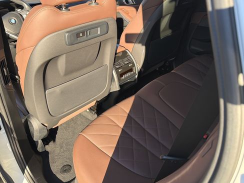 Used 2023 BMW X5 xDrive40i w/ Premium Package image 31