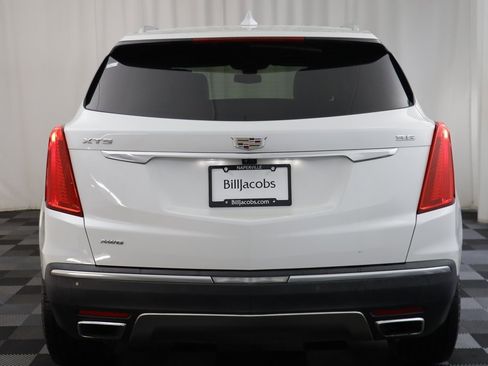 Used 2017 Cadillac XT5 Platinum w/ Driver Assist Package image 17