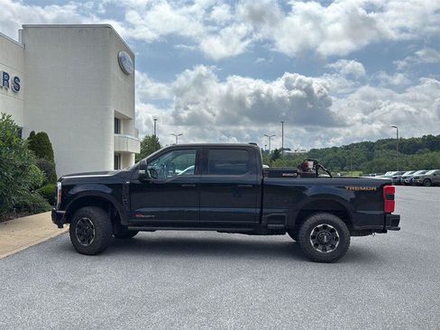 Used 2023 Ford F350 XLT w/ Tremor Off-Road Package AWD/4WD image 7