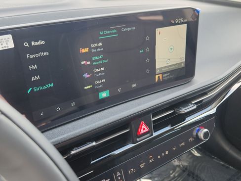 New 2025 Kia EV6 Light image 18