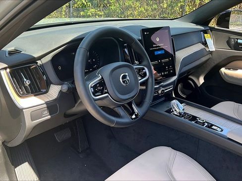 New 2026 Volvo XC60 B5 Plus w/ Protection Package Premier AWD/4WD image 24