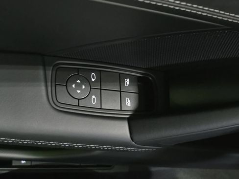 Certified 2024 Porsche 911 Carrera T RWD image 24