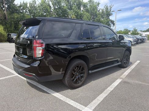 Used 2021 Chevrolet Tahoe Z71 w/ Z71 Signature Package AWD/4WD image 3