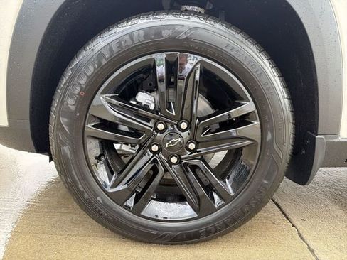 New 2026 Chevrolet Trax ACTIV FWD image 11