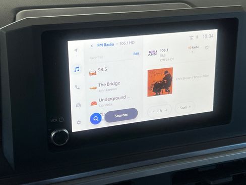 Certified 2025 Toyota Tacoma SR5 image 17