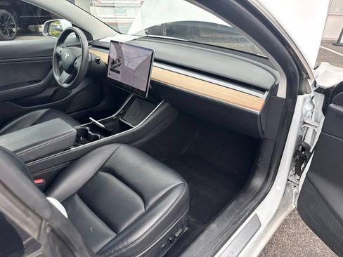 Used 2020 Tesla Model 3 Long Range AWD/4WD image 12