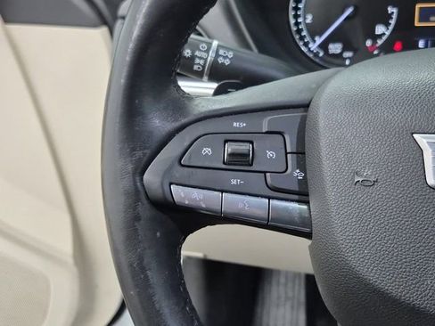 Used 2023 Cadillac CT4 Luxury w/ Sun And Sound Package RWD image 27