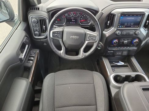 Certified 2021 Chevrolet Silverado 1500 RST image 13