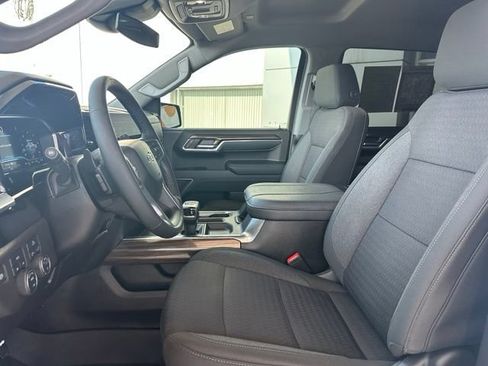 Used 2023 Chevrolet Silverado 1500 RST w/ Redline Edition AWD/4WD image 29