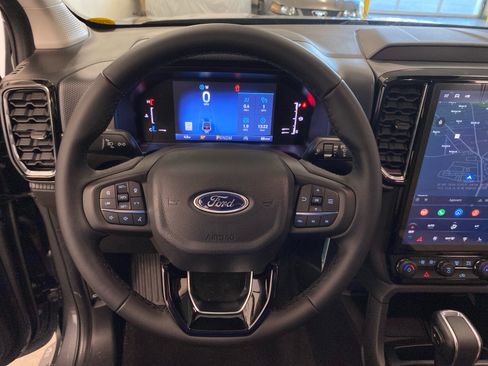 New 2025 Ford Ranger XLT w/ Equipment Group 301A High image 18