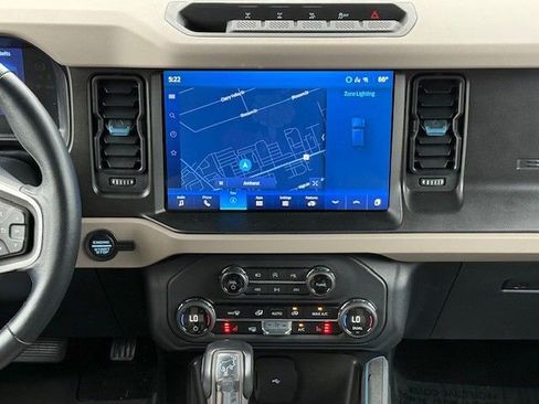 Used 2023 Ford Bronco Wildtrak image 20