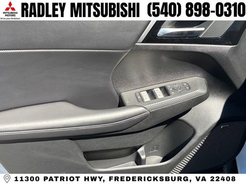 New 2026 Mitsubishi Outlander AWD image 5