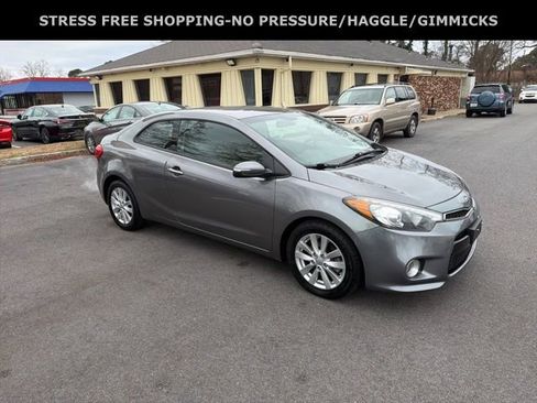 Used 2015 Kia Forte Koup EX image 2