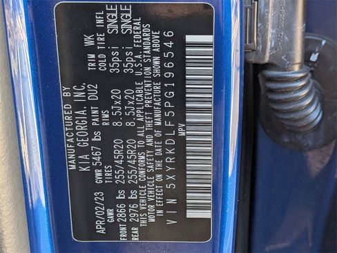 Certified 2023 Kia Sorento SX image 32