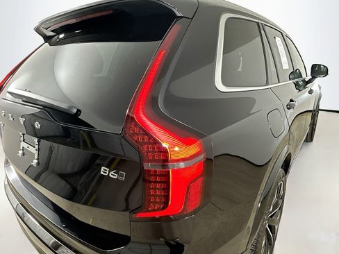 Used 2025 Volvo XC90 B6 Plus AWD/4WD image 12
