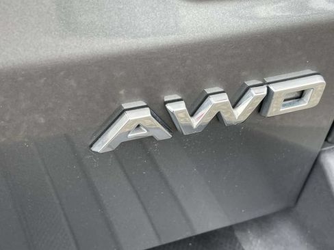 Used 2024 Ford Maverick XLT w/ XLT Luxury Package AWD/4WD image 9