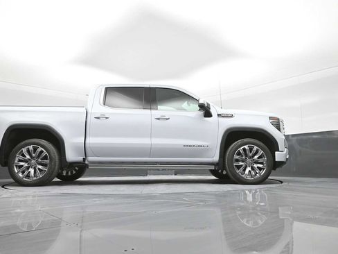 New 2026 GMC Sierra 1500 Denali w/ Denali Reserve Package AWD/4WD image 43