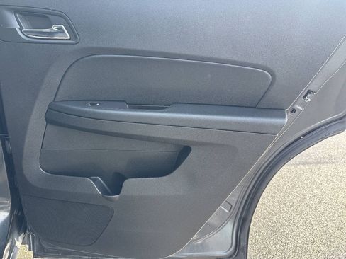 Used 2017 Chevrolet Equinox LS w/ LPO, Protection Package AWD/4WD image 21