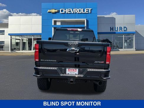 New 2026 Chevrolet Silverado 2500 ZR2 AWD/4WD image 6