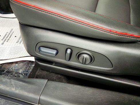 Used 2024 Chevrolet TrailBlazer RS image 11