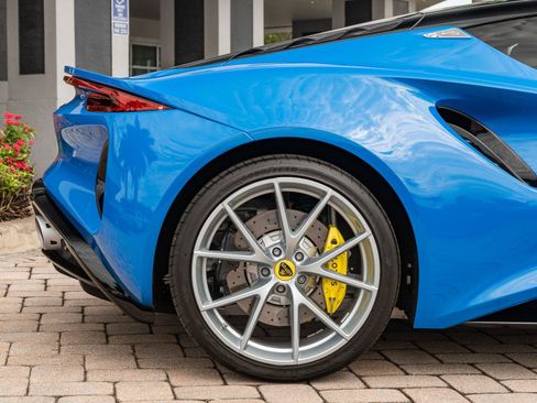 Used 2025 Lotus Emira RWD image 27