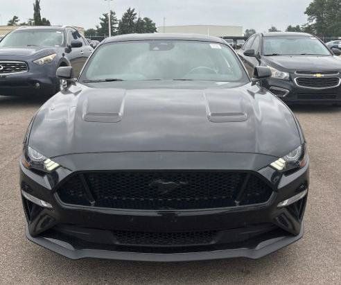 Used 2021 Ford Mustang GT Premium w/ Equipment Group 401A RWD image 2