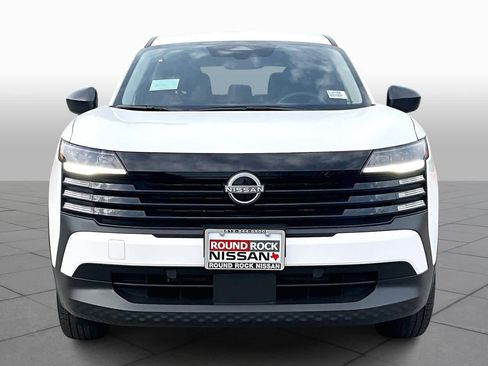 New 2026 Nissan Kicks S image 3