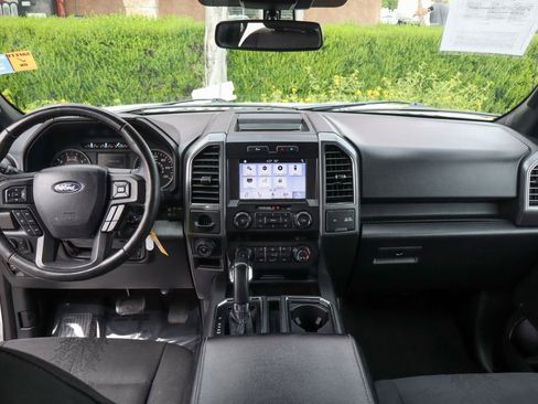 Used 2019 Ford F150 XLT image 23