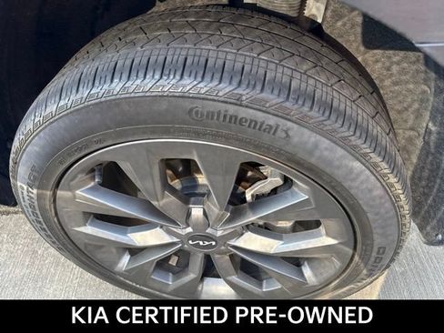 Certified 2023 Kia Sorento SX Prestige AWD/4WD image 10