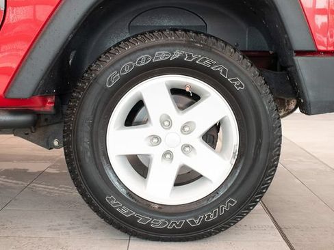 Used 2008 Jeep Wrangler X AWD/4WD image 9