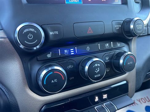 Certified 2022 RAM 1500 Laramie image 24