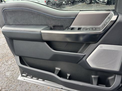 New 2026 Ford F250 Platinum image 16