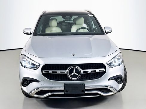 Used 2025 Mercedes-Benz GLA 250 image 2