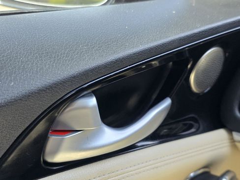 Used 2022 Kia Stinger GT-Line w/ Sun & Sound Package RWD image 10
