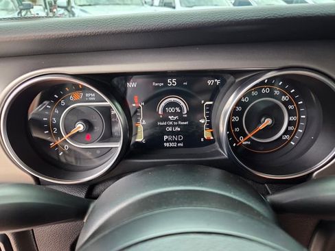 Certified 2021 Jeep Wrangler Unlimited Sport AWD/4WD image 30