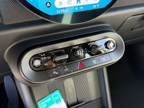 New 2026 MINI Cooper 2-Door Hardtop image 12