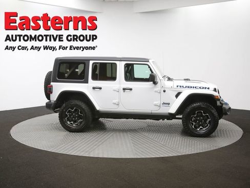 Used 2022 Jeep Wrangler Unlimited Rubicon 4xe w/ Cold Weather Group AWD/4WD image 46