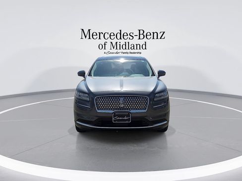 Used 2022 Lincoln Nautilus Reserve FWD image 3