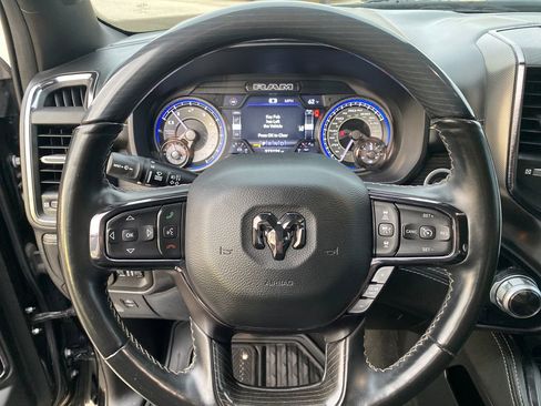Used 2022 RAM 1500 Limited AWD/4WD image 16