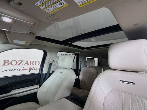 Used 2021 Ford Expedition Max Platinum AWD/4WD image 27