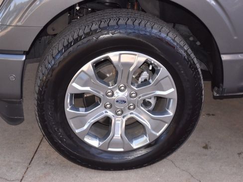 Certified 2022 Ford F150 Platinum w/ Equipment Group 701A High image 42