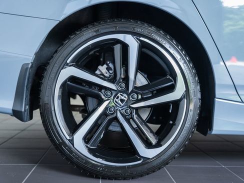 Used 2022 Honda Accord Sport image 17