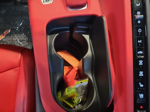 Used 2023 Chevrolet Corvette Stingray Preferred Cpe w/ Z51 Performance Package image 24