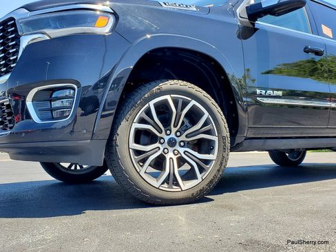 Used 2025 RAM 1500 Tungsten w/ Off Road Group AWD/4WD image 7