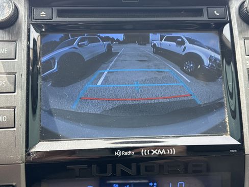Used 2018 Toyota Tundra Limited w/ Limited Premium Package AWD/4WD image 20