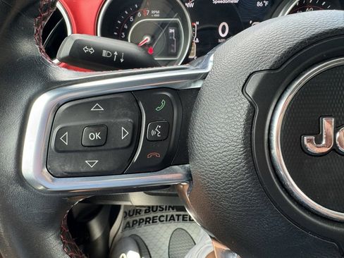 Used 2018 Jeep Wrangler Unlimited Rubicon image 21