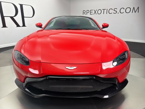 Used 2020 Aston Martin V8 Vantage Coupe RWD image 13
