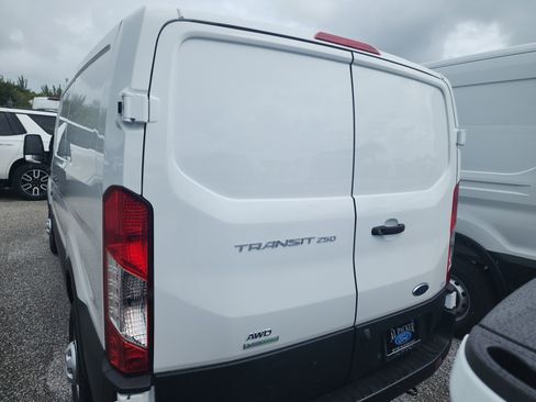 New 2025 Ford Transit 250 Low Roof AWD w/ Load Area Protection Package image 4